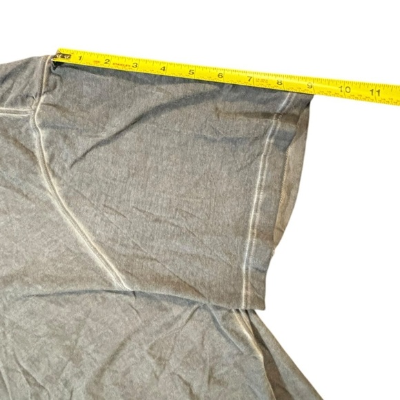 Lululemon men’s shirt size XXL - Picture 6 of 7